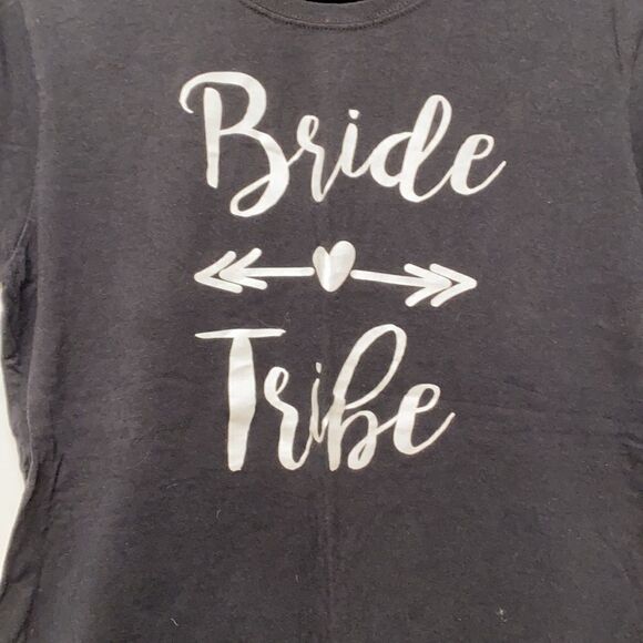 Bride Tribe women’s L black short sleeve tee - Picture 2 of 3
